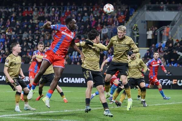Fotbalová paráda. Plzeň porazila doma španělský Real Sociedad