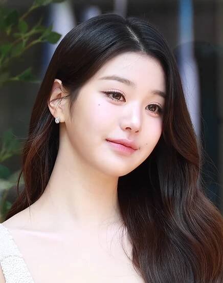 Jang Won-young