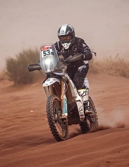 Dakar: Super gesto - Libora Podmola zachránil Roman Krejčí - Sport - Autokaleidoskop