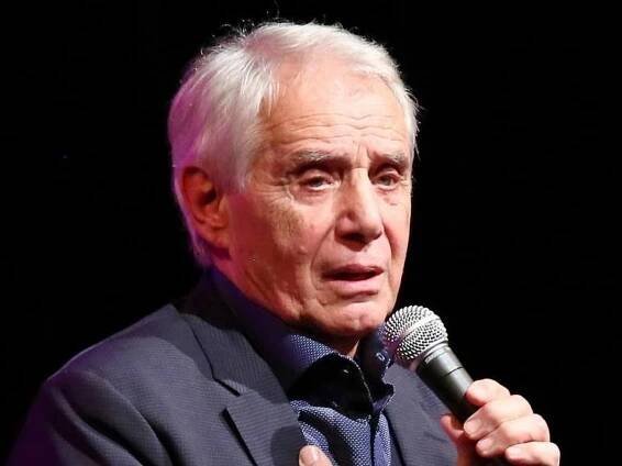 Zemřel muž mnoha profesí, zpěvák a herec Josef Laufer. Bylo mu 84 let