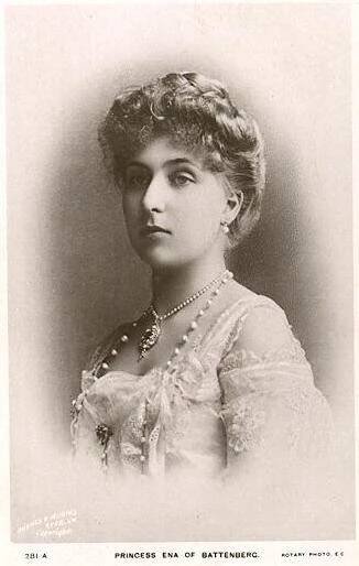 Beatrix Sasko-Koburská – Wikipedie