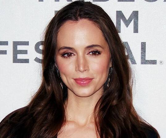 Eliza Dushku Biography - Facts, Childhood, Family Life & Achievements