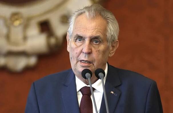 SILNÉ VYJADRENIE - Český prezident Zeman o najväčšej porážke NATO: "Vždy som odsudzoval zbabelú kapituláciu Severoatlantickej