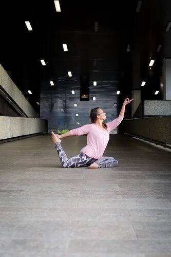Jóga - základy jógové cesty Karlovy Vary, Stará Role Jógové studio Namaste • Firmy.cz