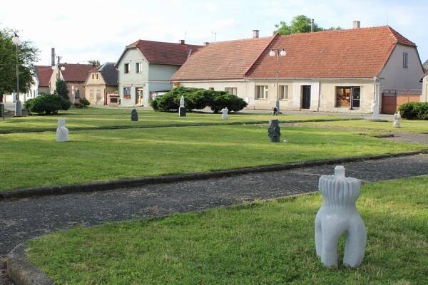 Rožďalovice nám – naše art město (27. 6. 2015) - Oficiální stránky města Rožďalovice