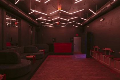 wiercinski studio mixes antiques with neon lighting to design vanity nightclub in poland designboom