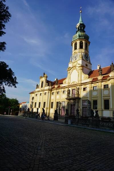 http://pehor.cz/zf3/_files/obrazky/PRAHA05072017/Loreta.jpg