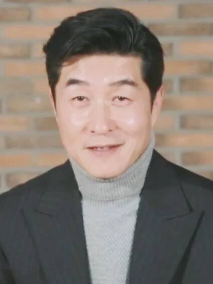 Kim Sang-joong - Wikipedia