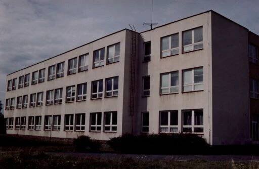 Historie školy | Gymnázium Karla Čapka, Dobříš