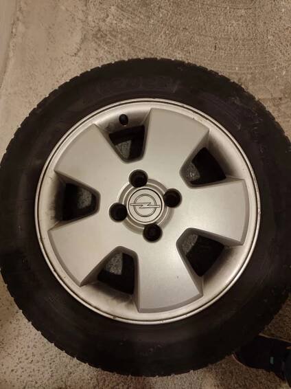 Hliníkové kola Opel 4x100 (6Jx15H2, ET49)