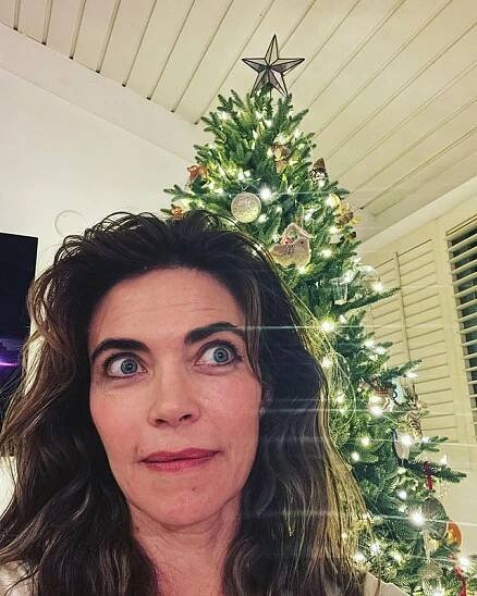 Amelia Heinle | Wiki, Bio, Early Life, Family, Appearance, Awards, Body Measurements, Career, Marriage, And Net Worth