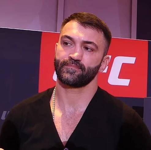 Andrei Arlovski - Wikipedia