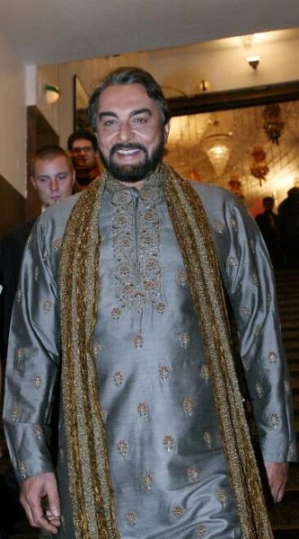Kabir Bedi (78): Sandokan letí do Česka!