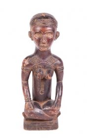 Afrikanische Figur einer sitzenden Frau - Schmuck, Kunst & Antiquitäten 2023/08/07 - Vyvolávací cena: EUR 200 - Dorotheum