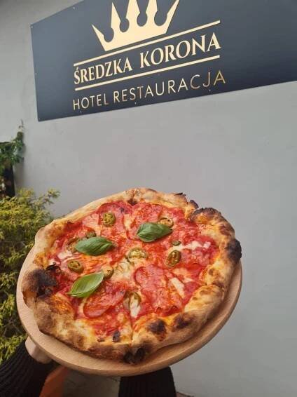 Hotel Sredzka Korona Środa Śląska Exteriér fotografie