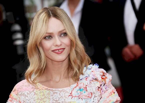 Vanessa Paradis: *22.12.1972, francouzská filmová herečka a zpěvačka