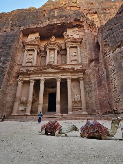 Jordánsko, přes růžovou poušť Wadi Rum, skalní město Petra až k Mrtvému moři - CK TREK s.r.o.