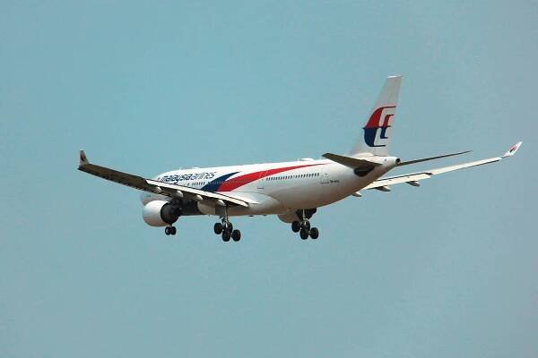 Pád letadla Malaysia Airlines nad Ukrajinou – Stalo se