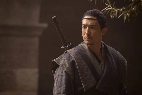 Daniel Henney in Kolo času (2021)