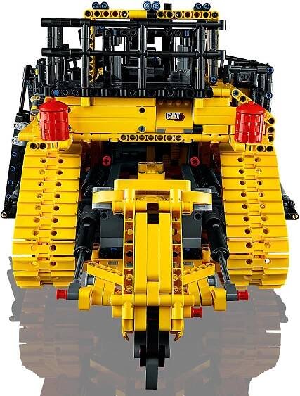 Cat D11 – největší LEGO buldozer v historii | Matyho kostky