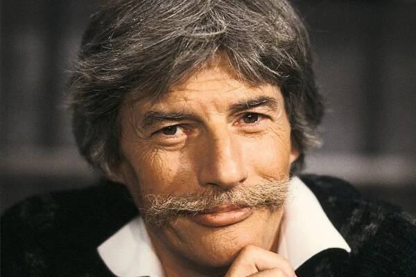 Jean Ferrat en décembre 1985