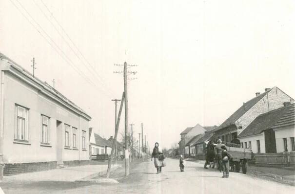 Historie obce v obraze - Historie obce v obraze - Oficiální stránky obce Kostice