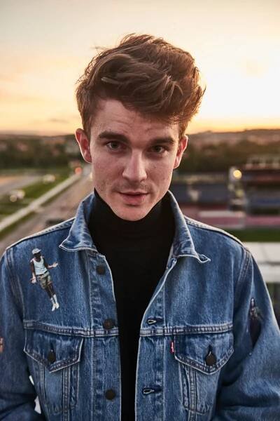 Zamilovaný youtuber Kovy konečně odhalil partnera! Společná romantika a vymknutý kotník