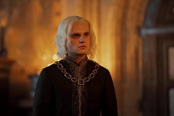 Tom Glynn-Carney in Rod draka (2022)