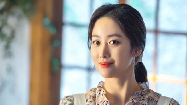 Jeon Hye Bin Beyond The Bar Netflix K Drama August 2025 Preview
