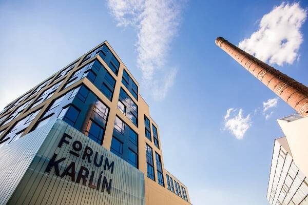 Forum Karlin