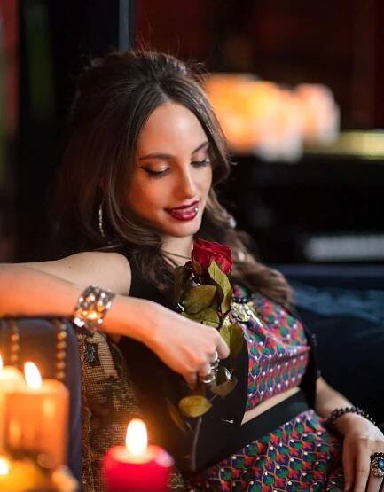 Alexa Ray Joel Debuts Vintage 'Seven Years' Music Video as Love Song to Her Fiancé