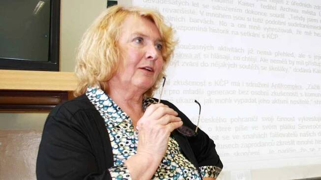 Spravit dnešní svět dá fušku, říká slavná novinářka Lída Rakušanová