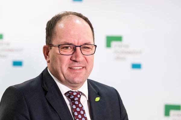 Výborný: Pokud to pomůže straně, budu kandidovat na předsedu KDU-ČSL. Jurečka ale má mou důvěru