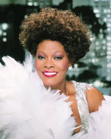 Dionne Warwick on 'Twoting' and Twitter CEO Jack Dorsey: 'He Said I Should Put You on Staff'