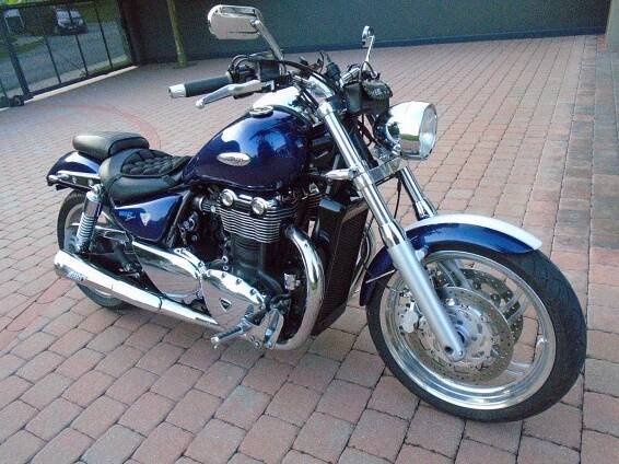 Triumph Thunderbird 1600 (2010), 195.000 Kč