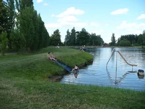 Autokemp Hradec u Kadaně, Rokle | Hotely Penziony .cz