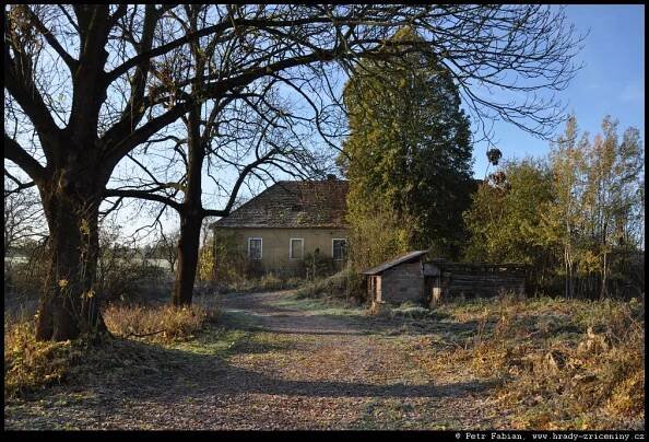 Samšina – fotografie / hrady-zriceniny.cz