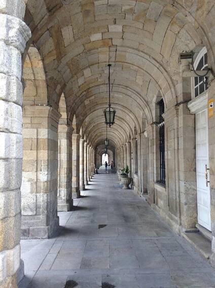 Základová fotografie na téma architektonický návrh, architektonický styl, architektura, arkáda, cestování, cestovní ruch