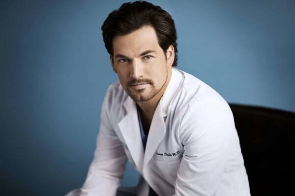 Dr. Andrew DeLuca