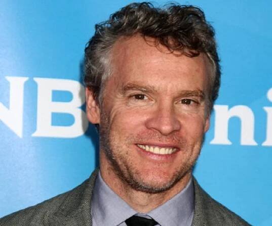 Tate Donovan Biography - Facts, Childhood, Family Life & Achievements