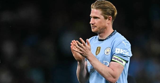De Bruyne jedná s Neapolí, rozhodnout se má po posledním zápase za City