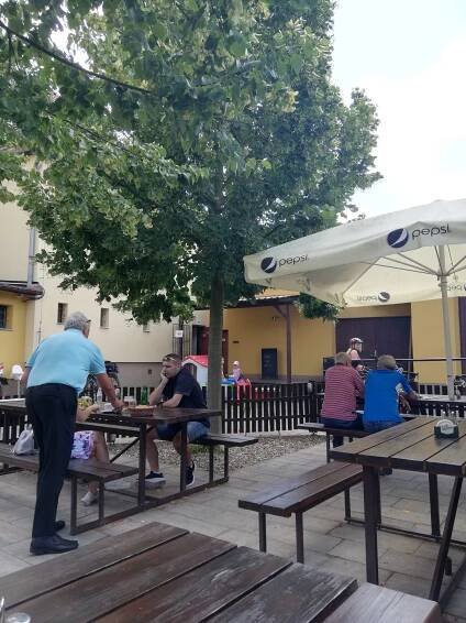 Restaurace Pod lípou foto 2