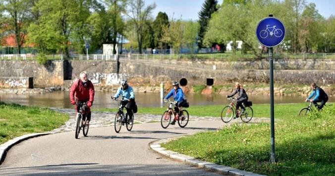 Cyklotrasa není cyklostezka. Na každé komunikaci se musíme chovat trochu jinak