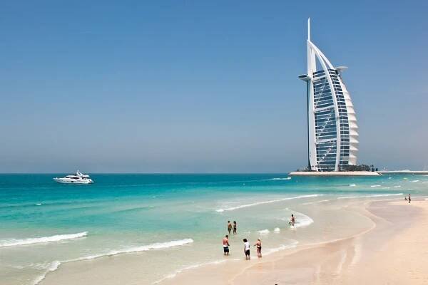 Travel to Dubai! - Silk Row Travel