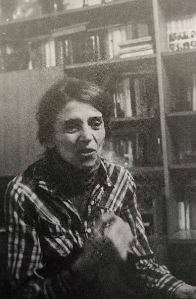 Otta Bednářová po návratu z vězení v roce 1980