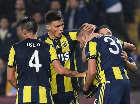 Fenerbahce si poradilo se Zenitem, hosté však zahodili penaltu!