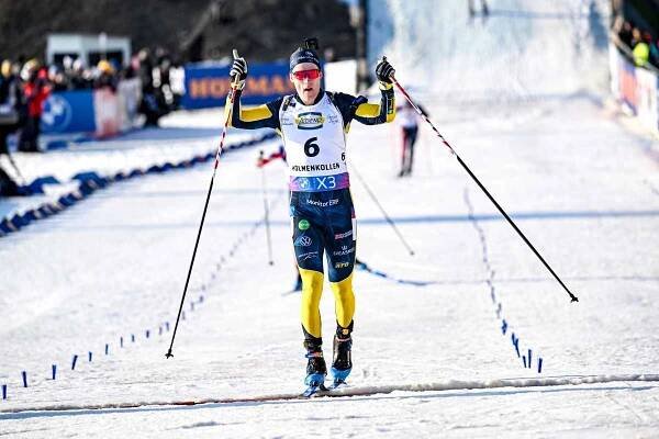 Samuelsson mit starker Schlussrunde zu Massenstartsieg in Oslo