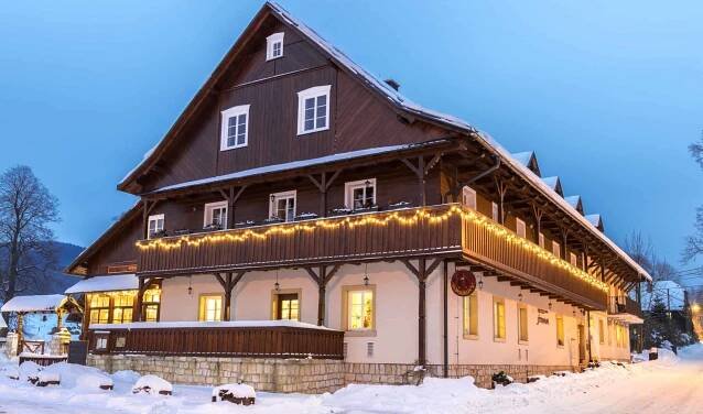 Jítravský Dvorec - Apartmán-Hotel, Rynoltice | Hotel.cz