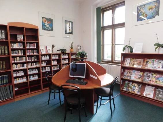Knihovna Václava Štecha ve Slaném: Studovna