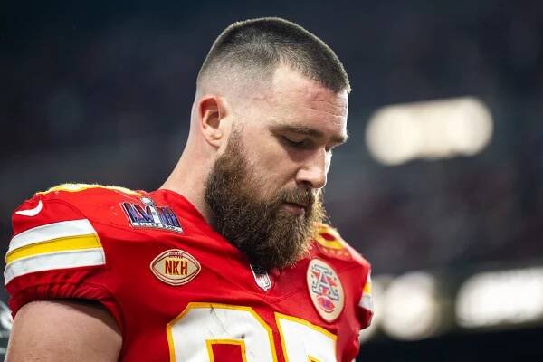 Swifties React to Travis Kelce Liking Instagram Post of Donald Trump at UFC Fight